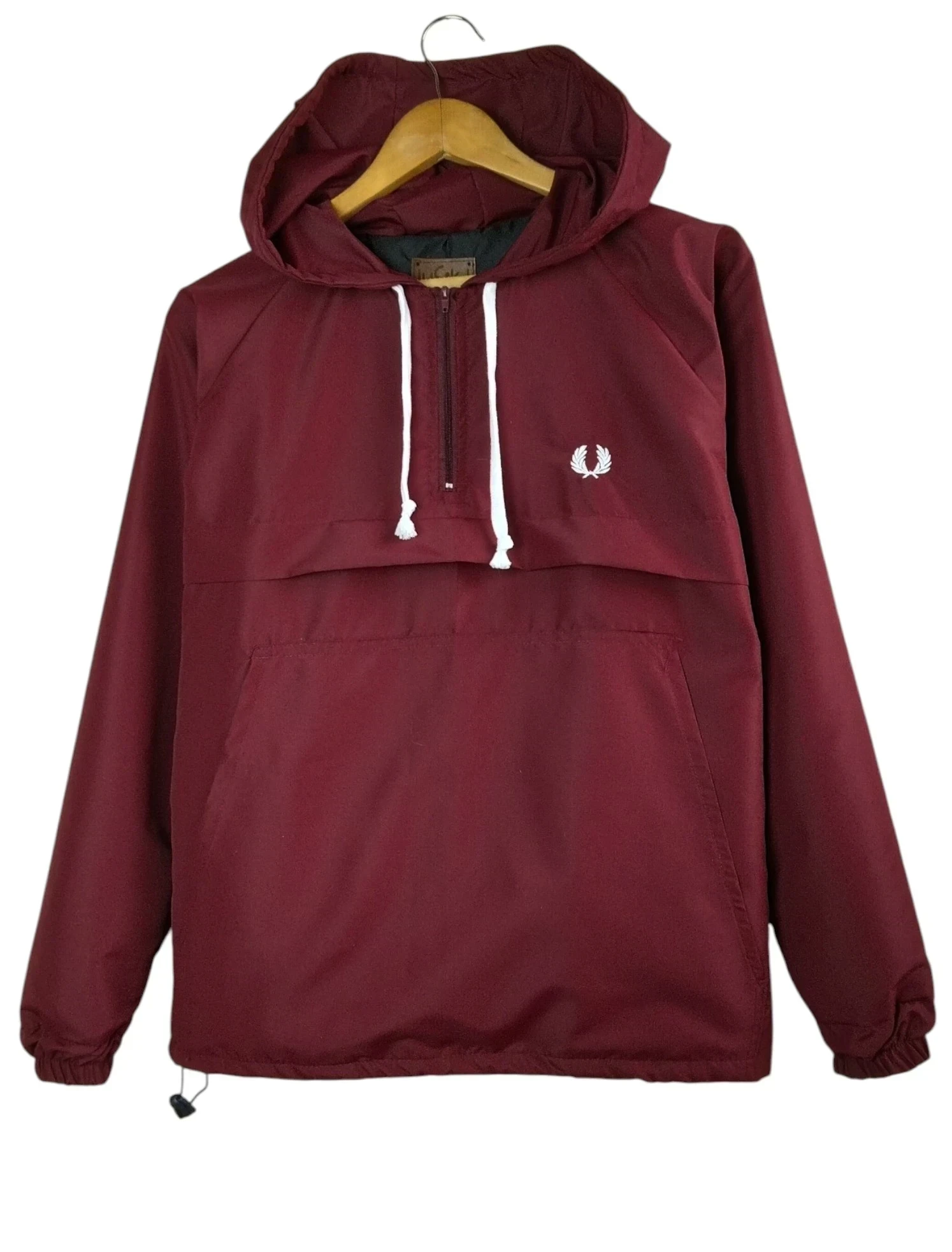 Chaqueta estilo anorak semi impermeable 