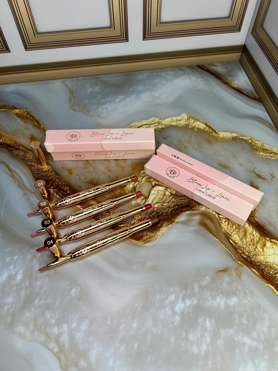 Bloom lip + liner de Bloomshell  3