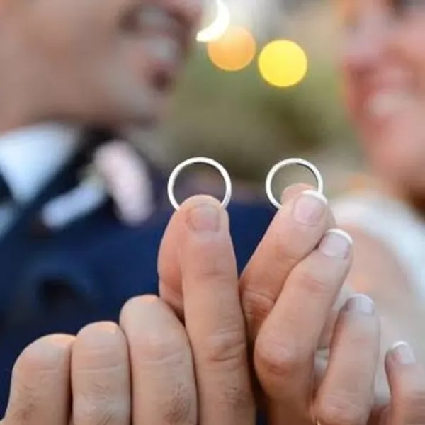ANILLOS Y OBJETOS