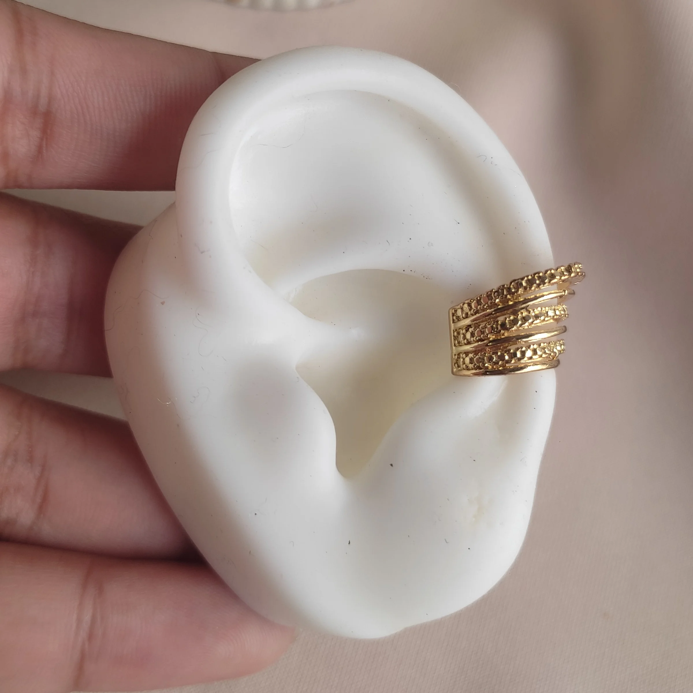 EARCUFF BEKA 