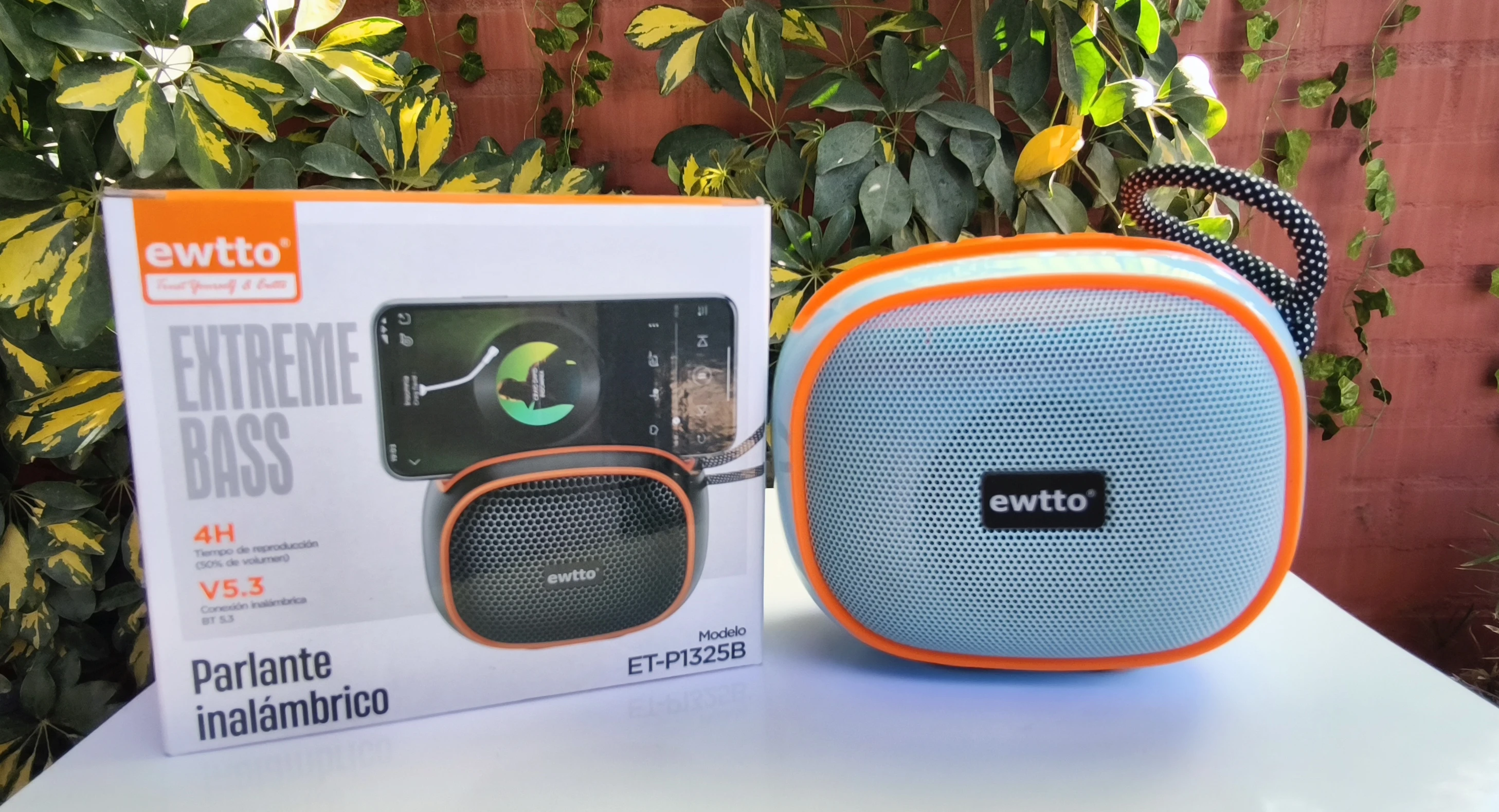 Parlante Mini ET-P1325B Bluetooth 2