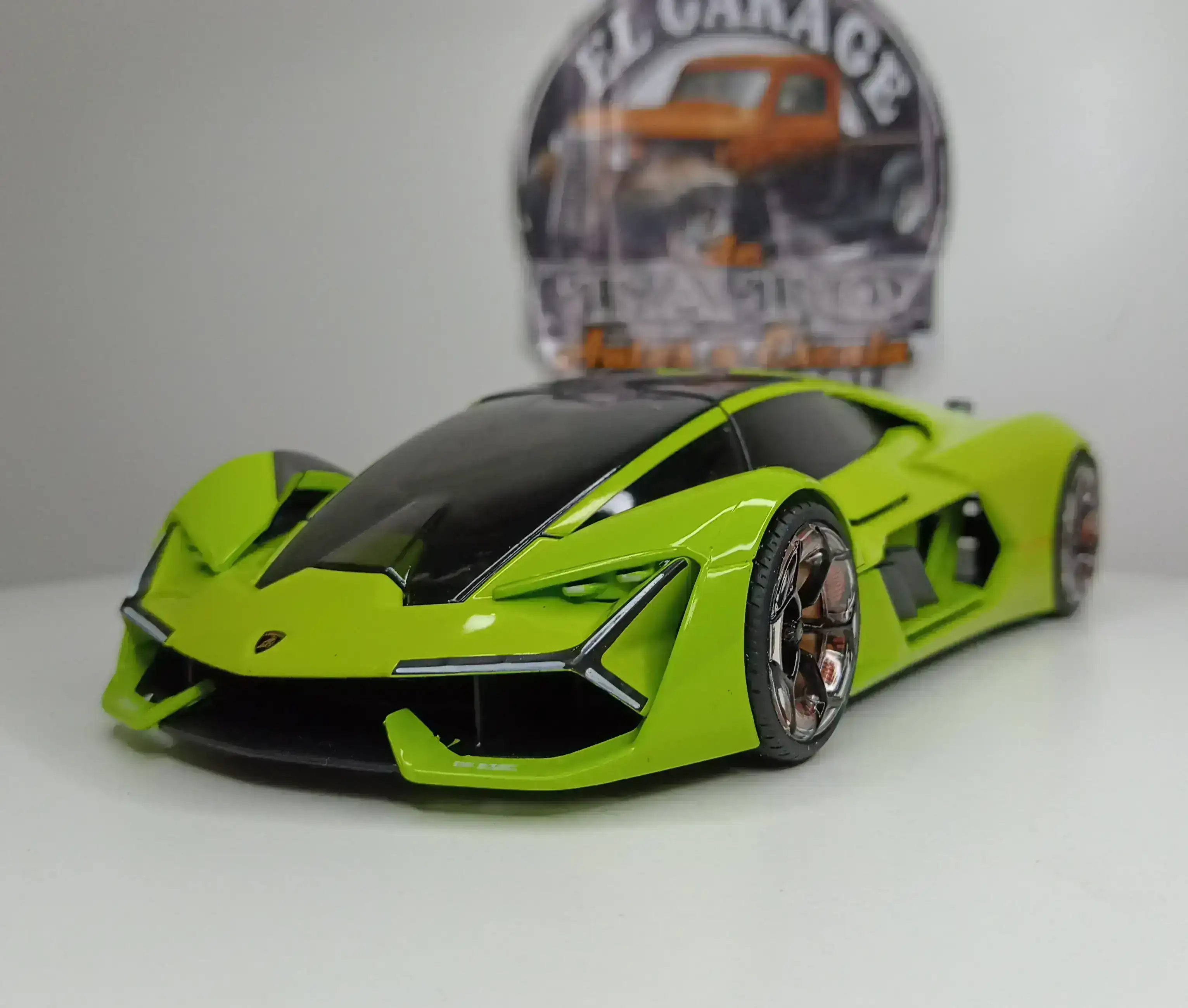 Lamborghini terzo millenium