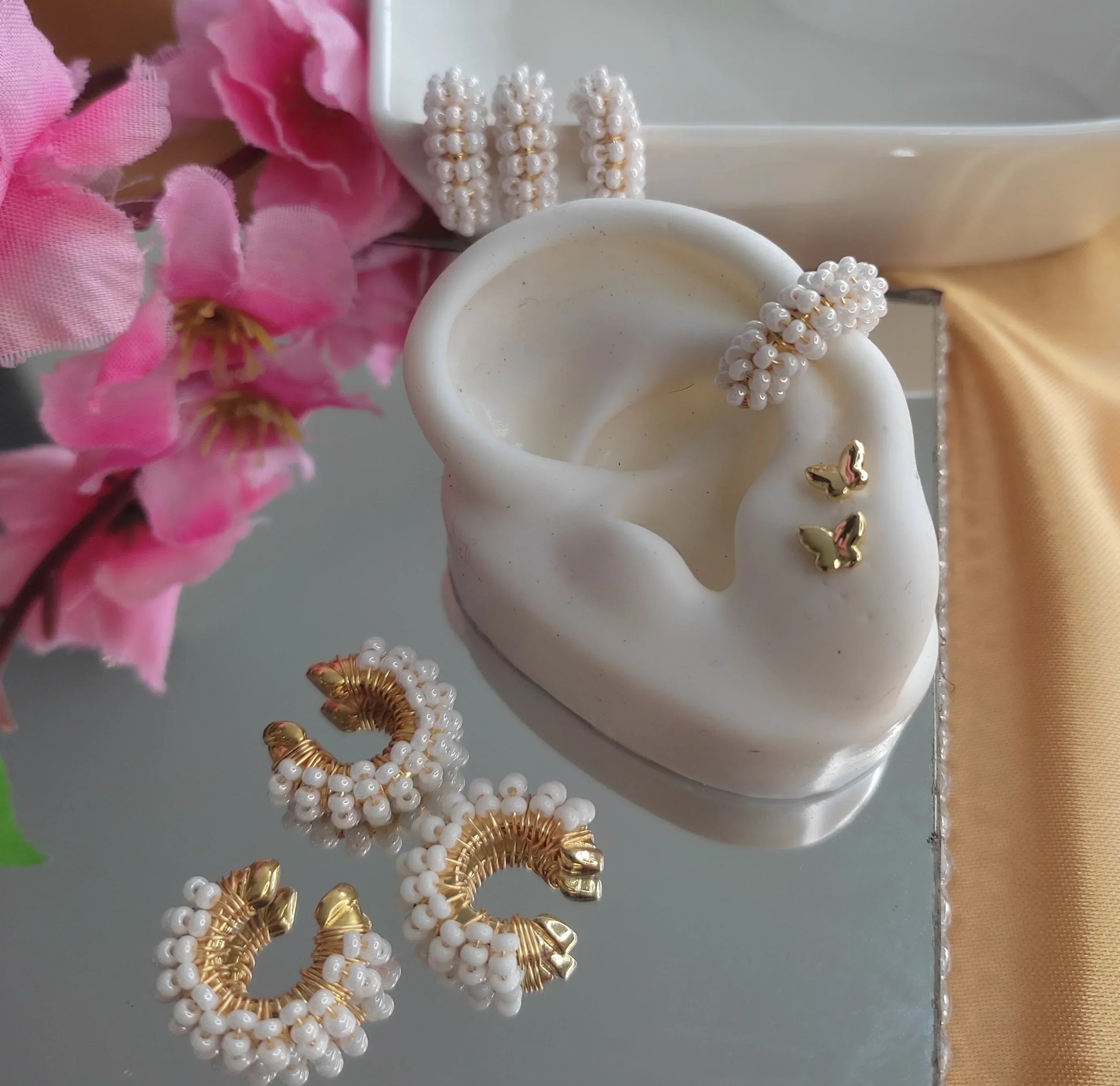 EARCUFF PIEDRAS BLANCAS 4