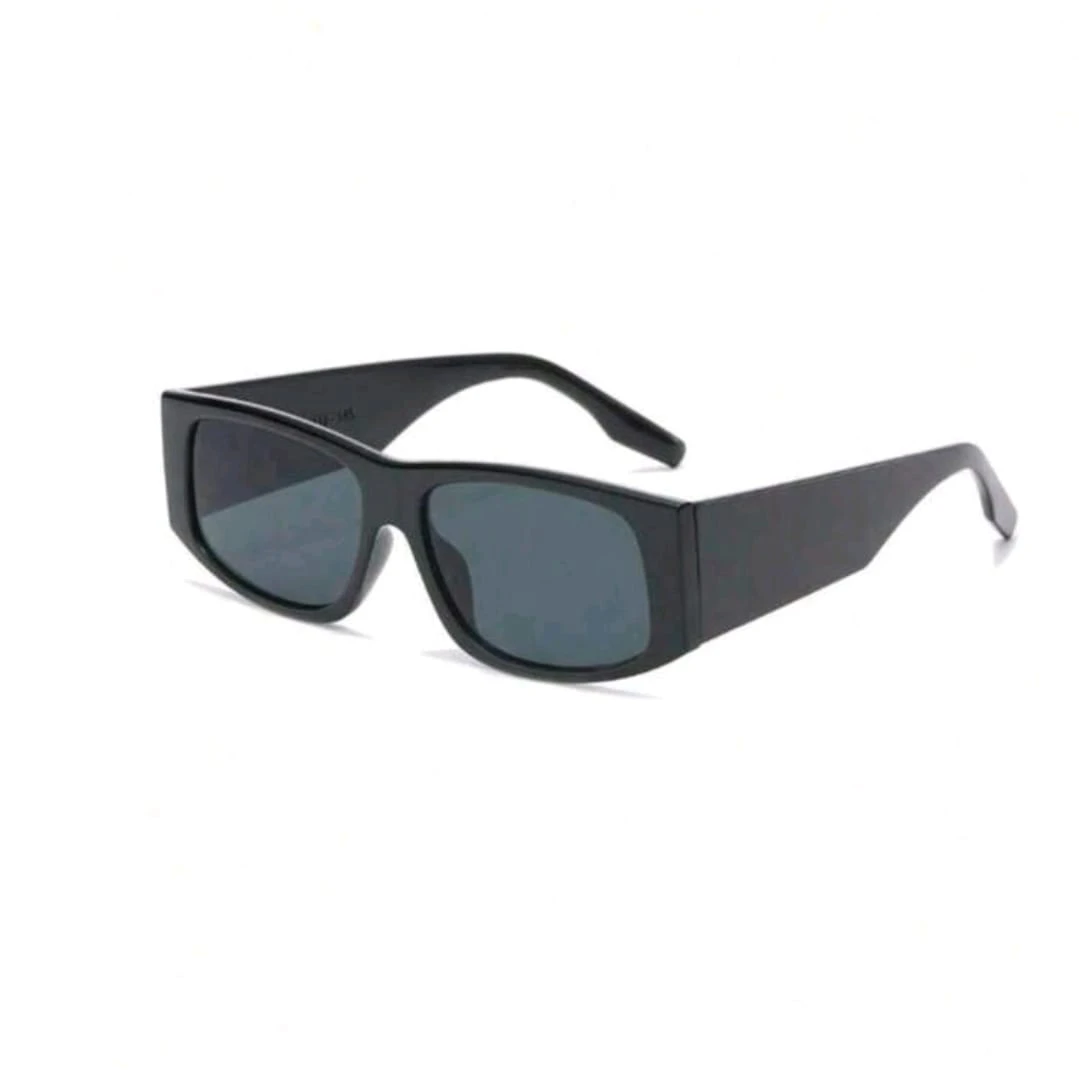 Lentes de sol modernos  2