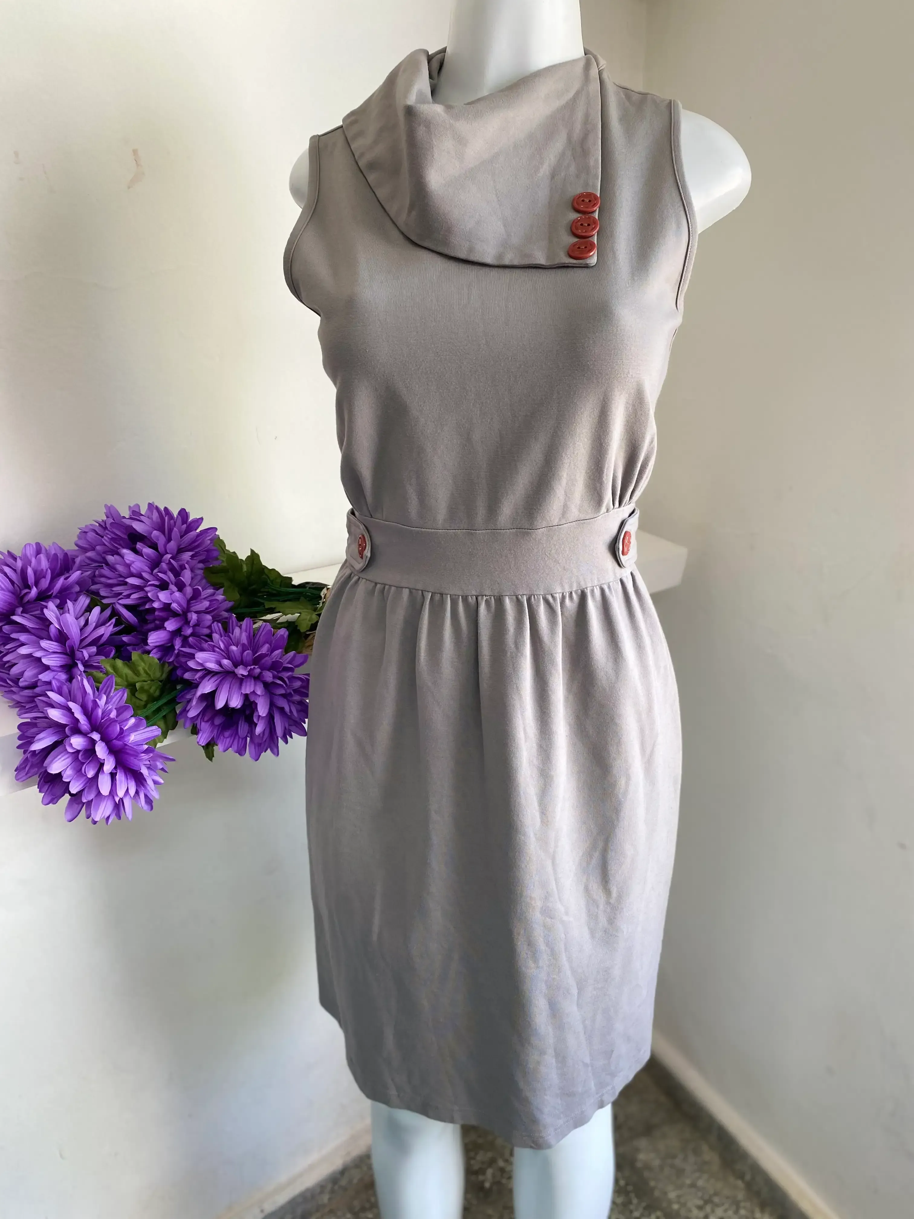 Vestido Corto, Talla M 