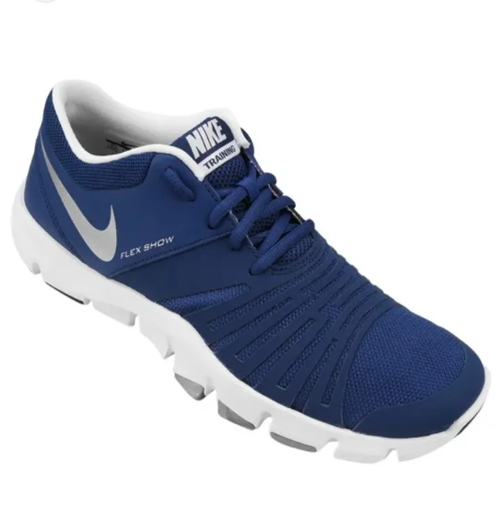 NIKE FLEX SHOW