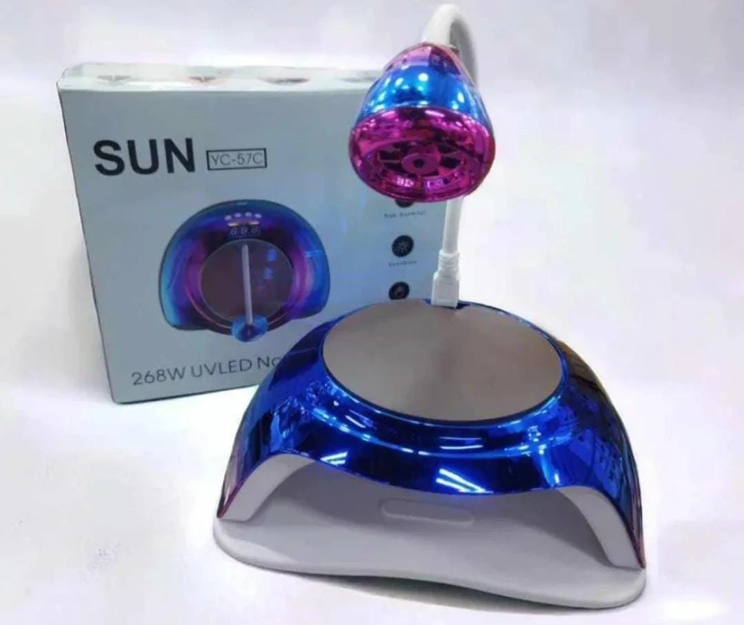 Lampara de uñas tornasol con press on 4