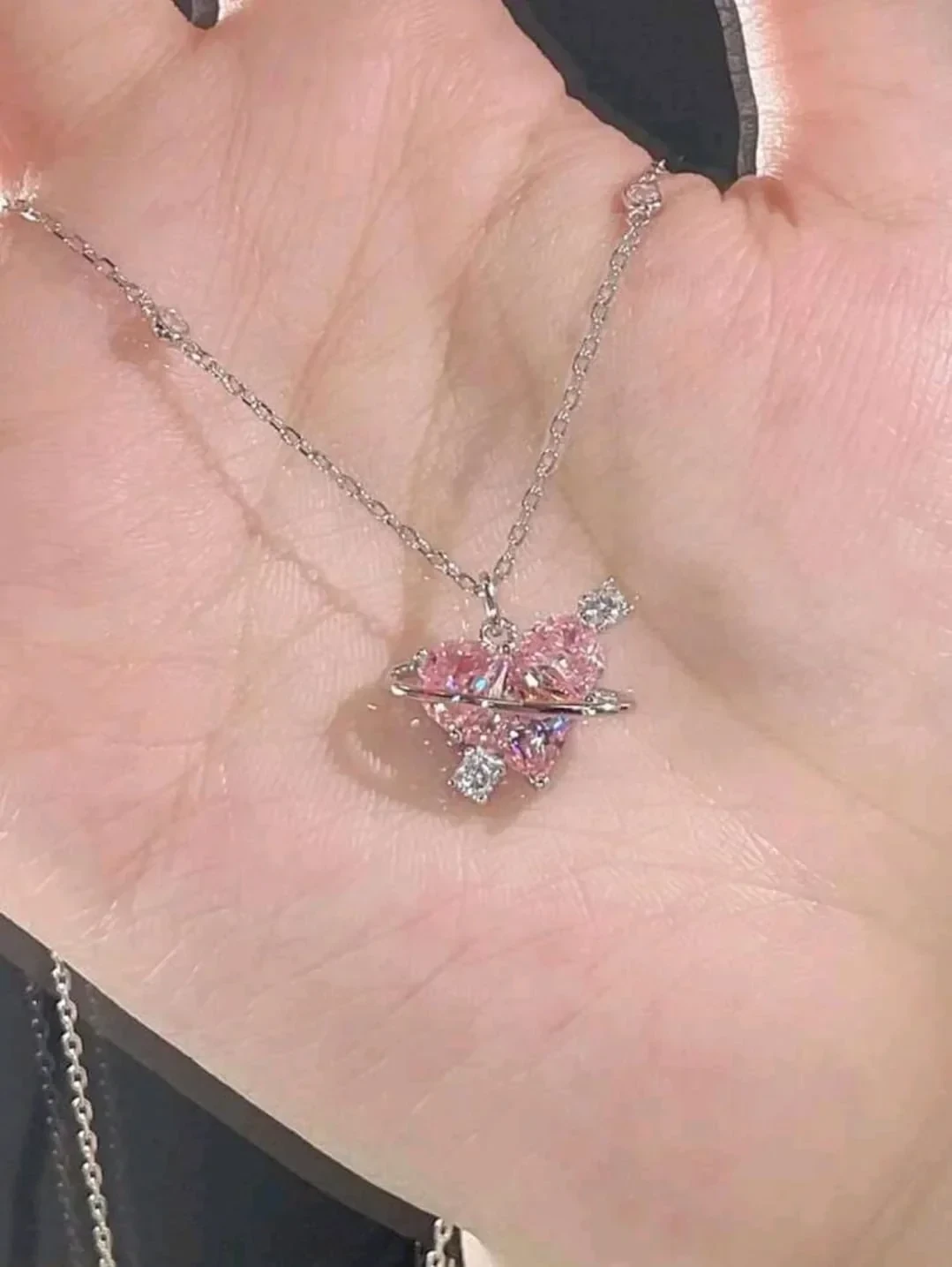 Pieza de collar en fantasía fina  2