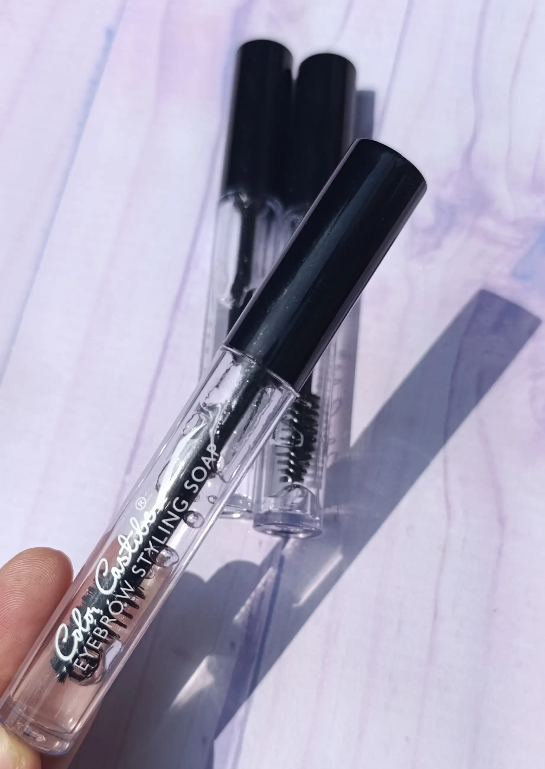 Gel fijador de cejas