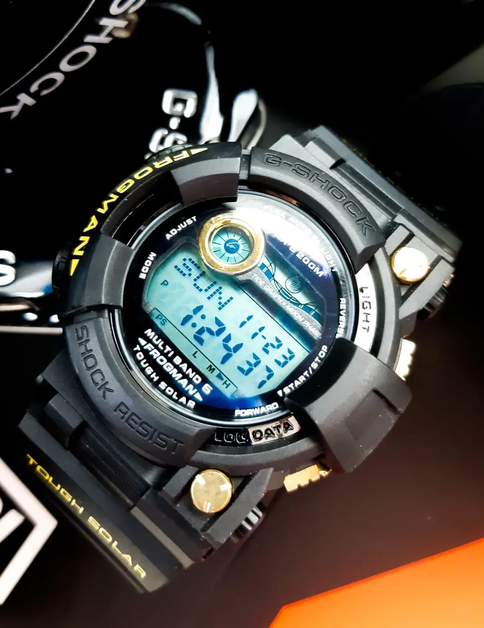 CASIO G-SHOCK DIGITAL  6