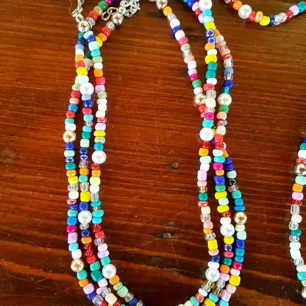Collares