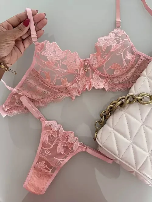 CONJUNTO LINGERIE FREYA 4