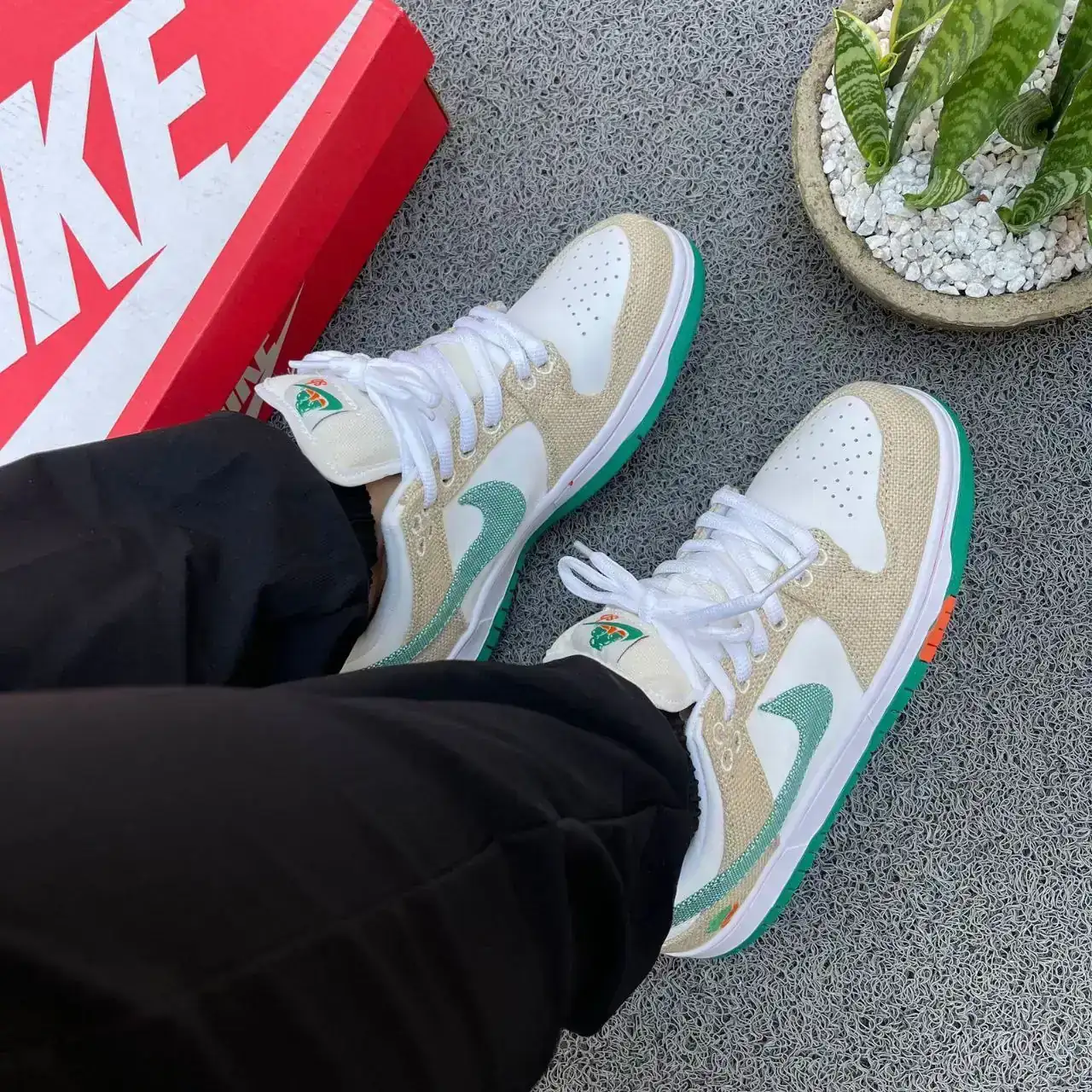 NIKE SB