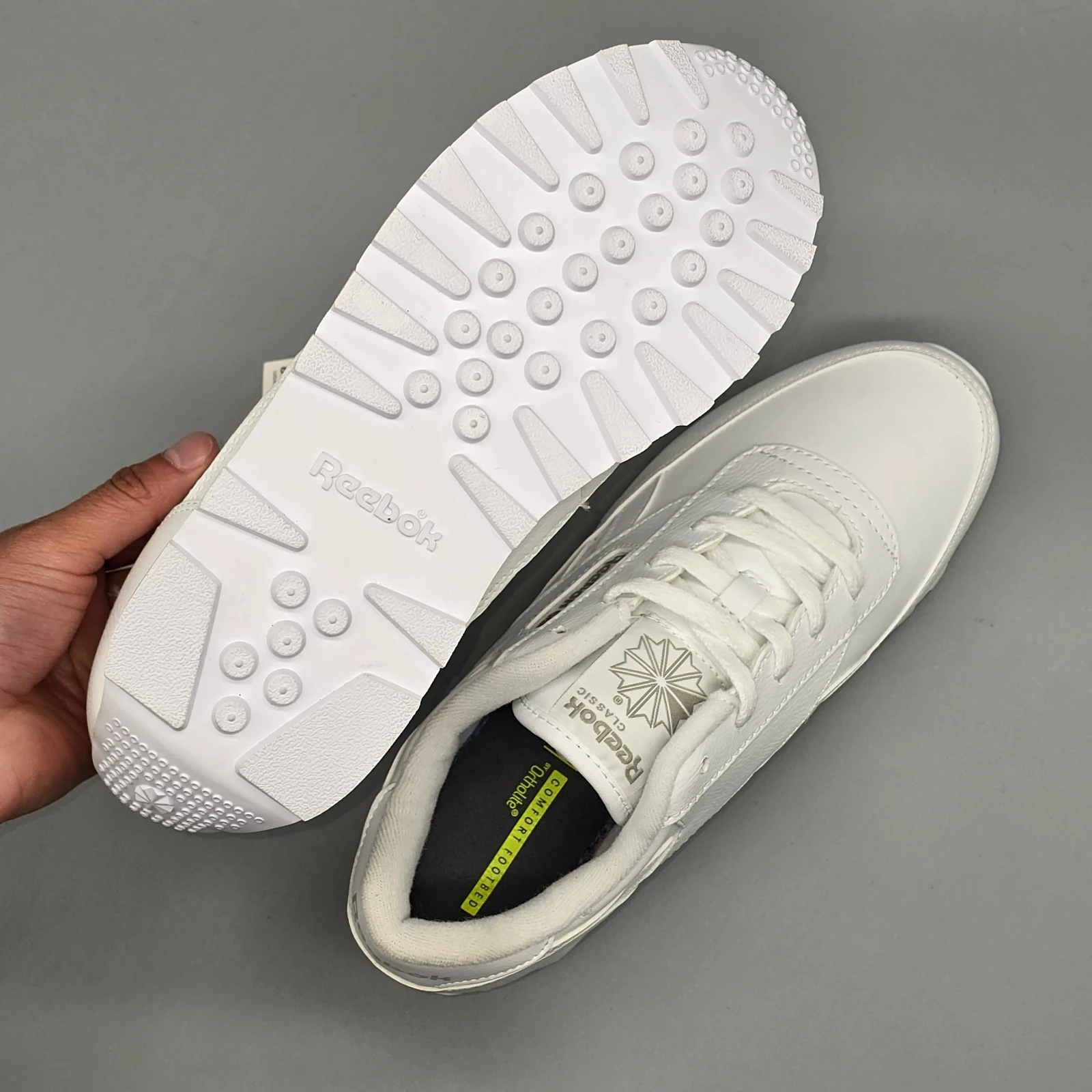 REEBOK CL RENAISSANCE 8