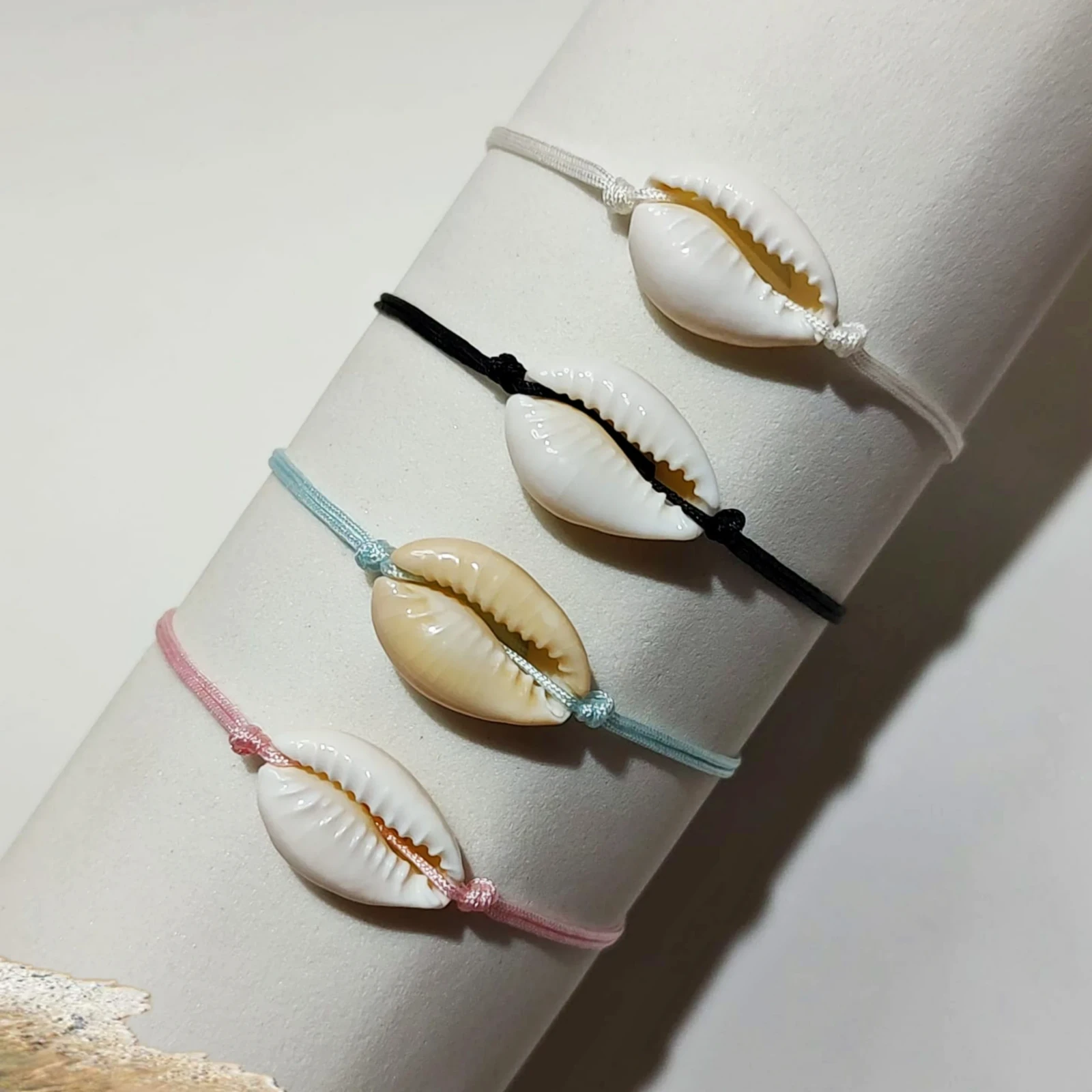 Pulsera Secilla de Concha de Mar 3