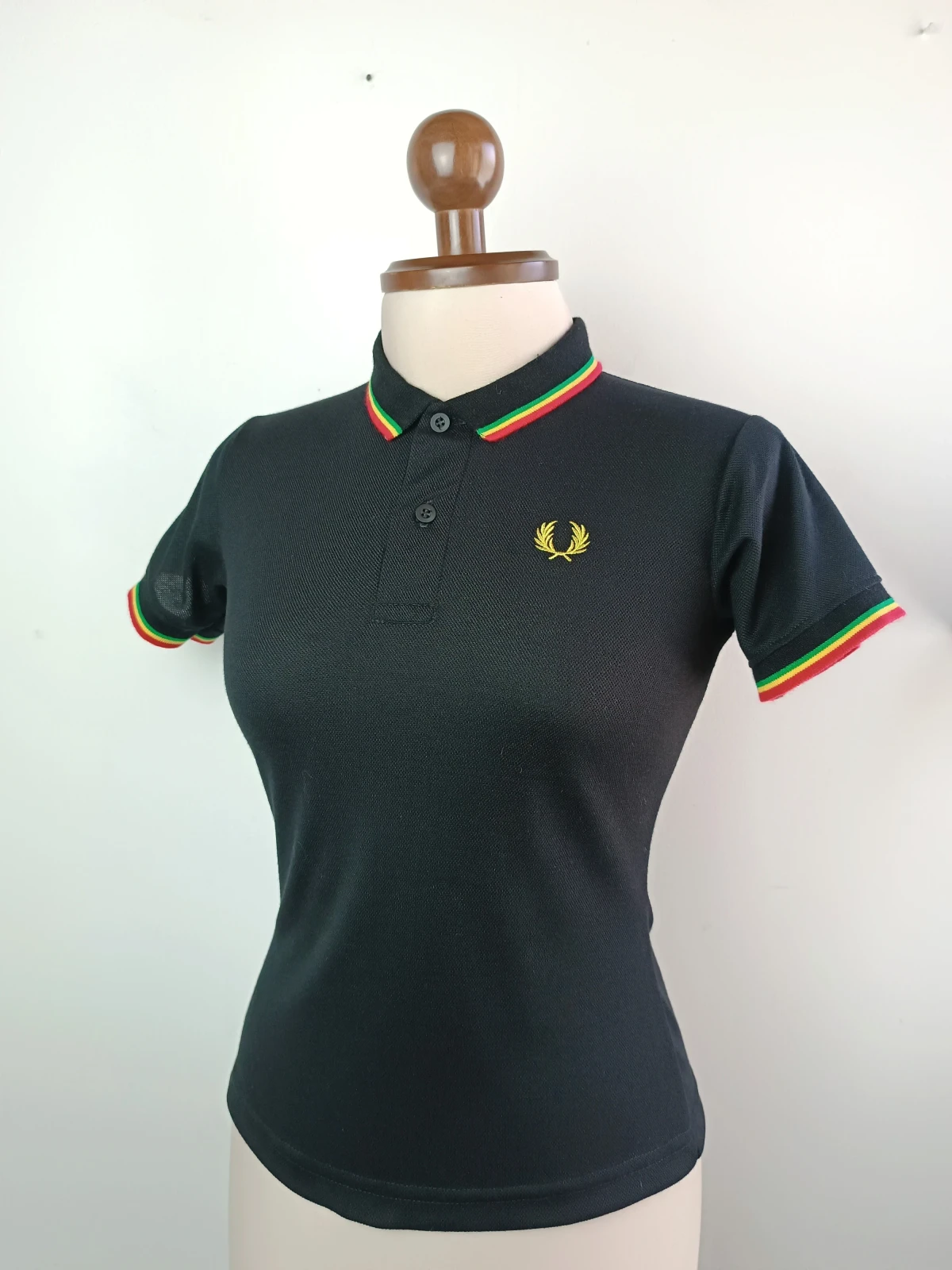 Camisa Polo negra reggae