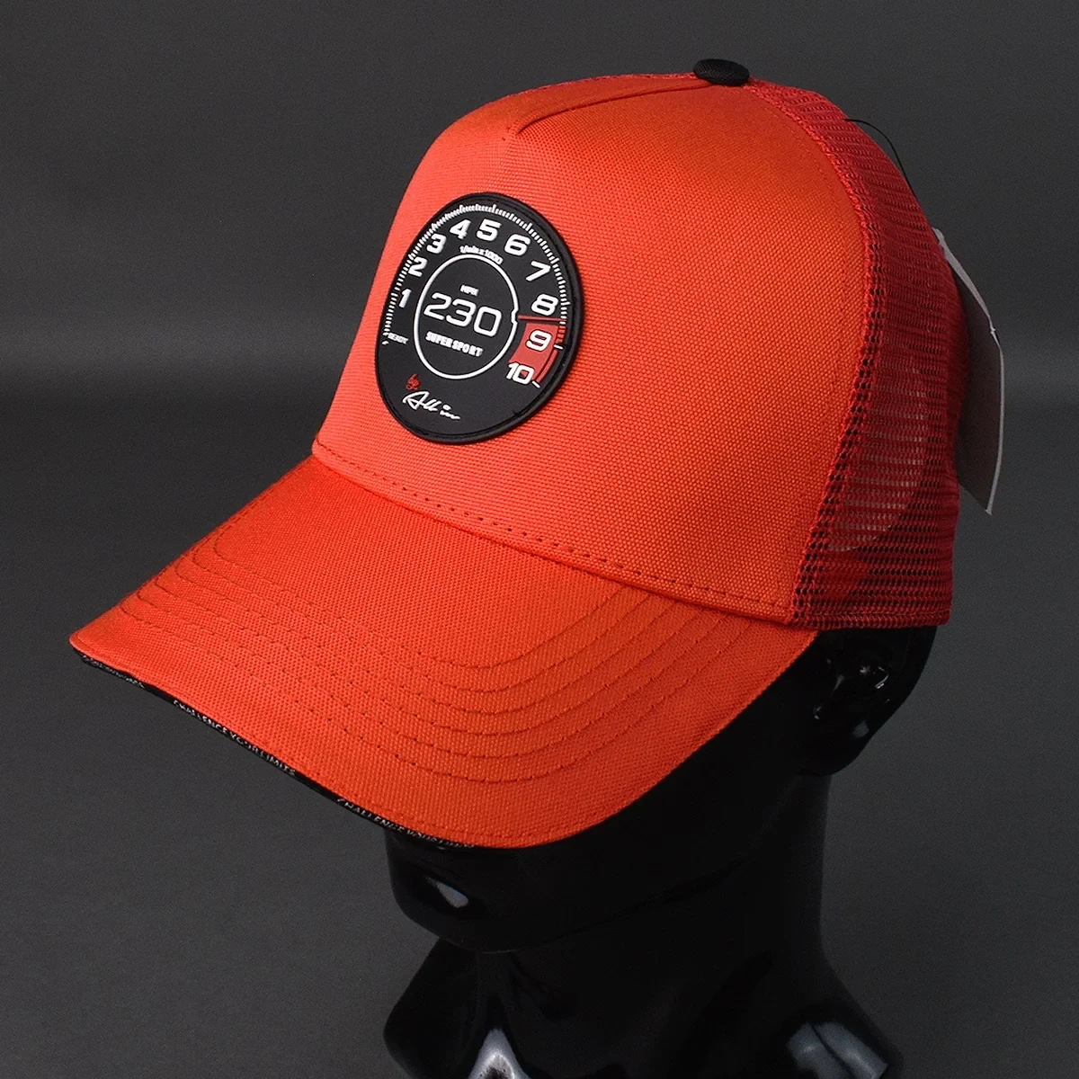 Front Runner Red Truckercap - All In Brand