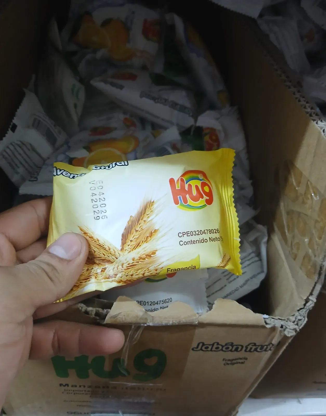 Jabón Hug 75 Gr 2