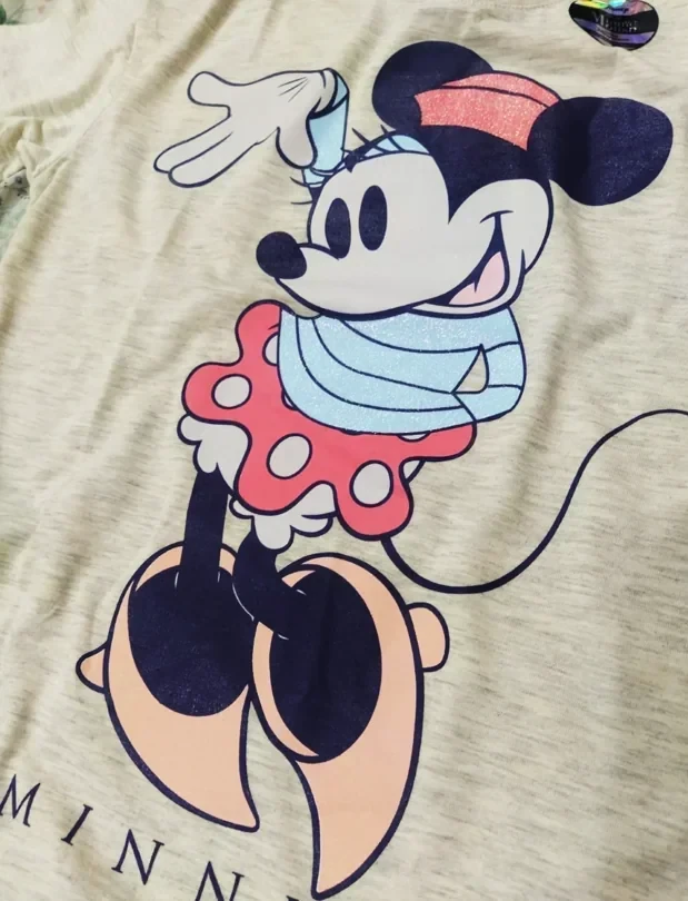Minnie Mouse (M) 2