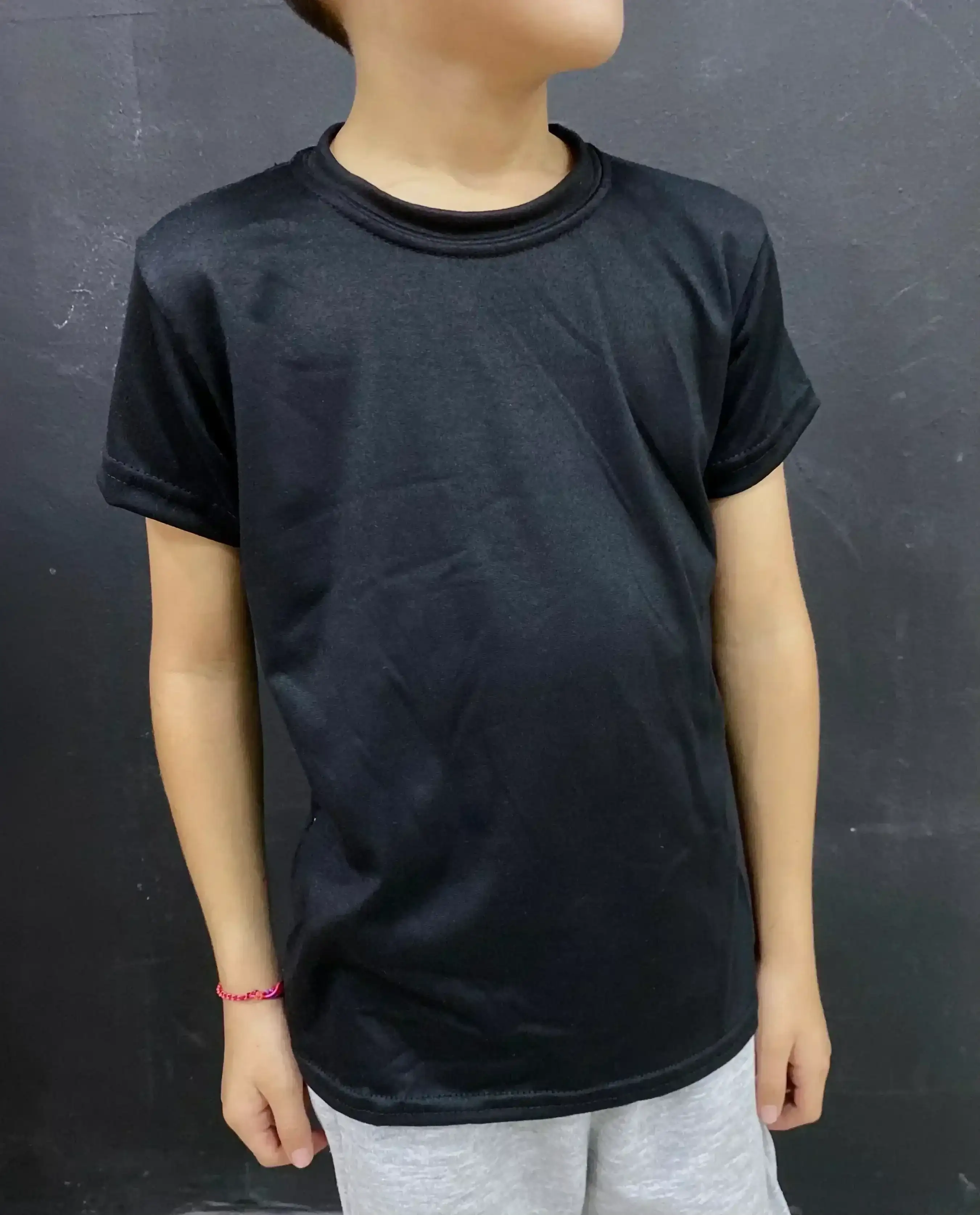 CAMISETA NIÑO NEGRA P.D