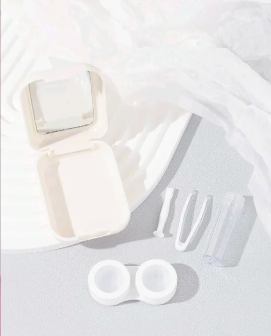 estuche para pupilentes rosa/blanco 3
