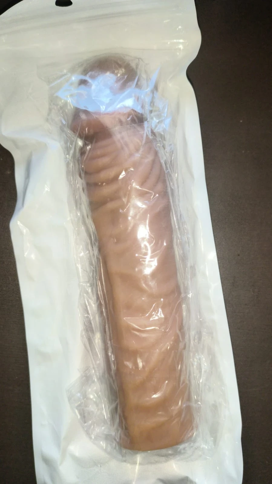 Funda realista alarga
