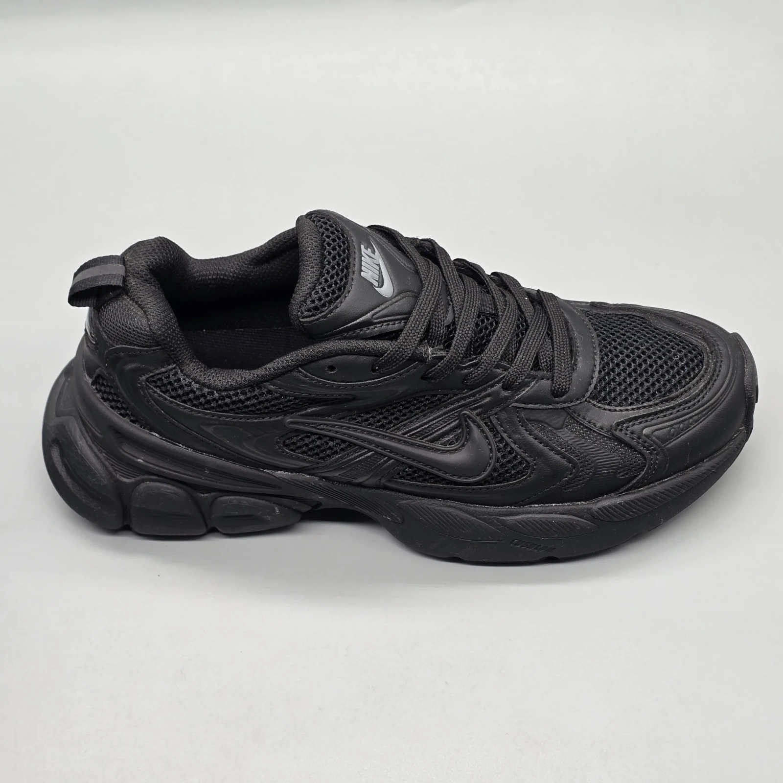 NIKE INITIATOR (RÉPLICA 1.1) 2