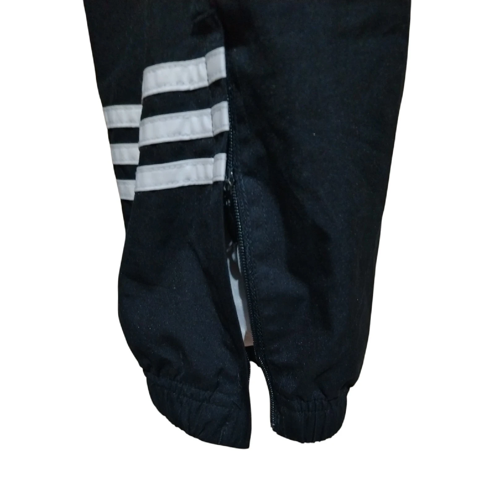 Pantalon Adida Xl diseño tres franjas 4
