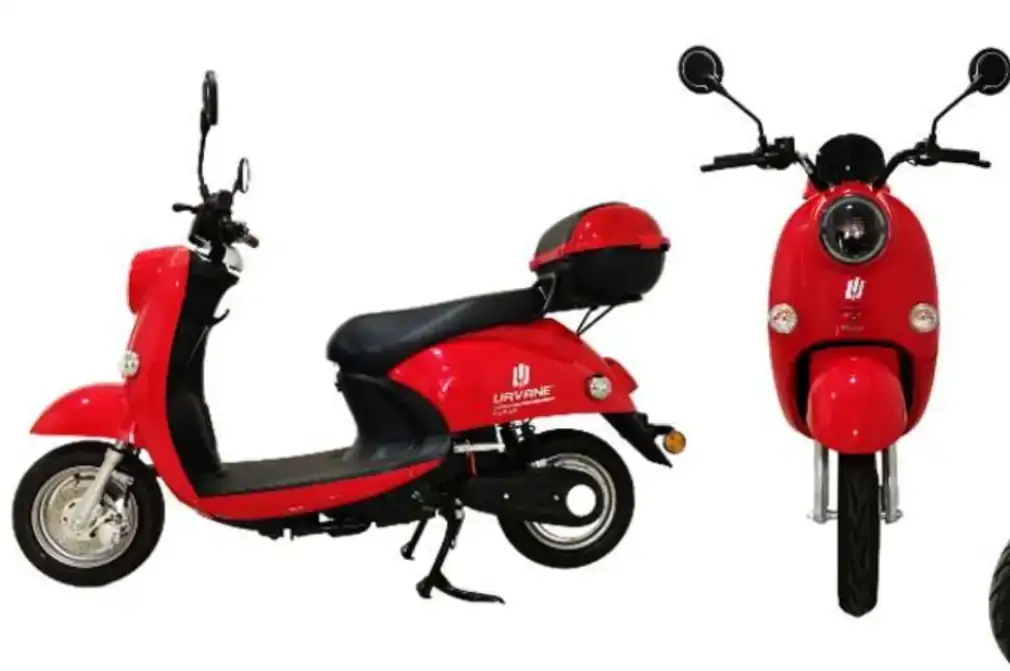 Moto eléctrica PIAGGIA PLUS 2
