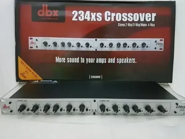 CROSSOVERDBX 234 XS DE 4 VIAS,   dBX 234XS Crossover stereo 2/3 vías o mono en 4 vías con conectores XLR ( Canon )  Entradas y Salidas balanceadas con conector XLR 3 Pins Interruptores de modo de operación mono 2-way/3-way estéreo de 4 vías Resumen de la salida de baja frecuencia (subwoofer) interruptor de la gama x10 en ambos canales 40 Hz de paso alto (corte bajo) filtro de dos canales Interruptor de inversión de fase en todas las salidas Controles individuales de nivel en todas las salidas 24dB por octava filtros Linkwitz-Riley (el estándar profesional) LED de estado estéreo / mono indican el modo seleccionado 2 años en piezas y mano de obra de serie dbx ® CSA NRTL / C aprobados CE RoHS