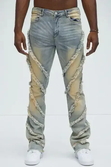 Skinny Flare Jeans - 32 