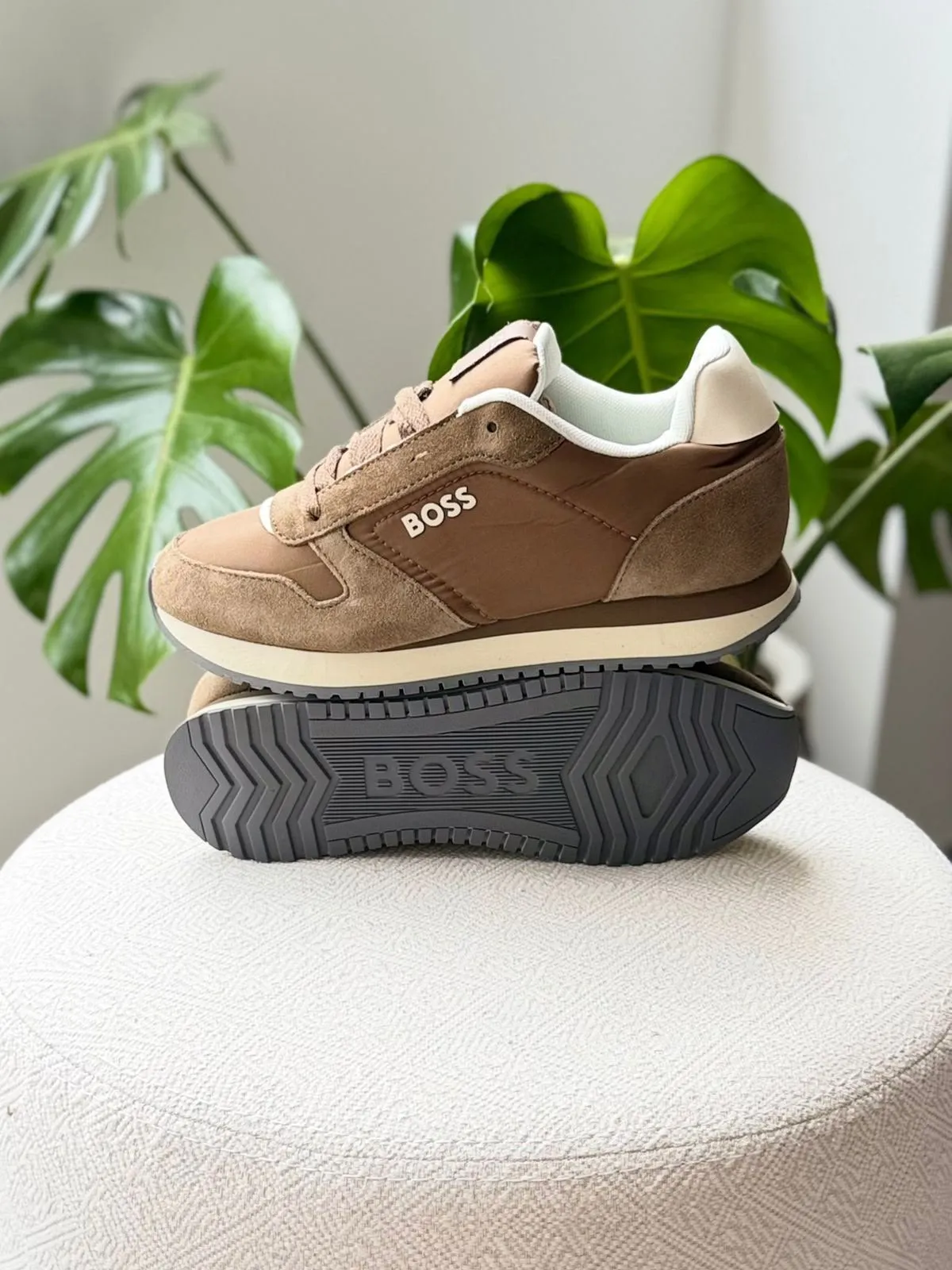 🙋♂️HUGO BOSS