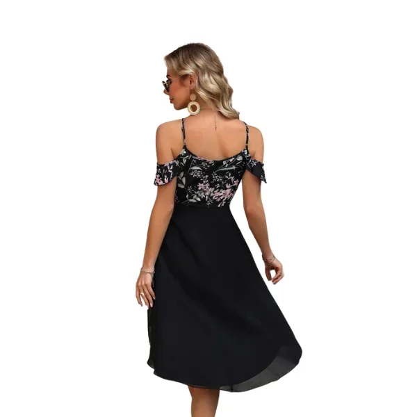 Vestido con estampado floral de hombros descubiertos 2