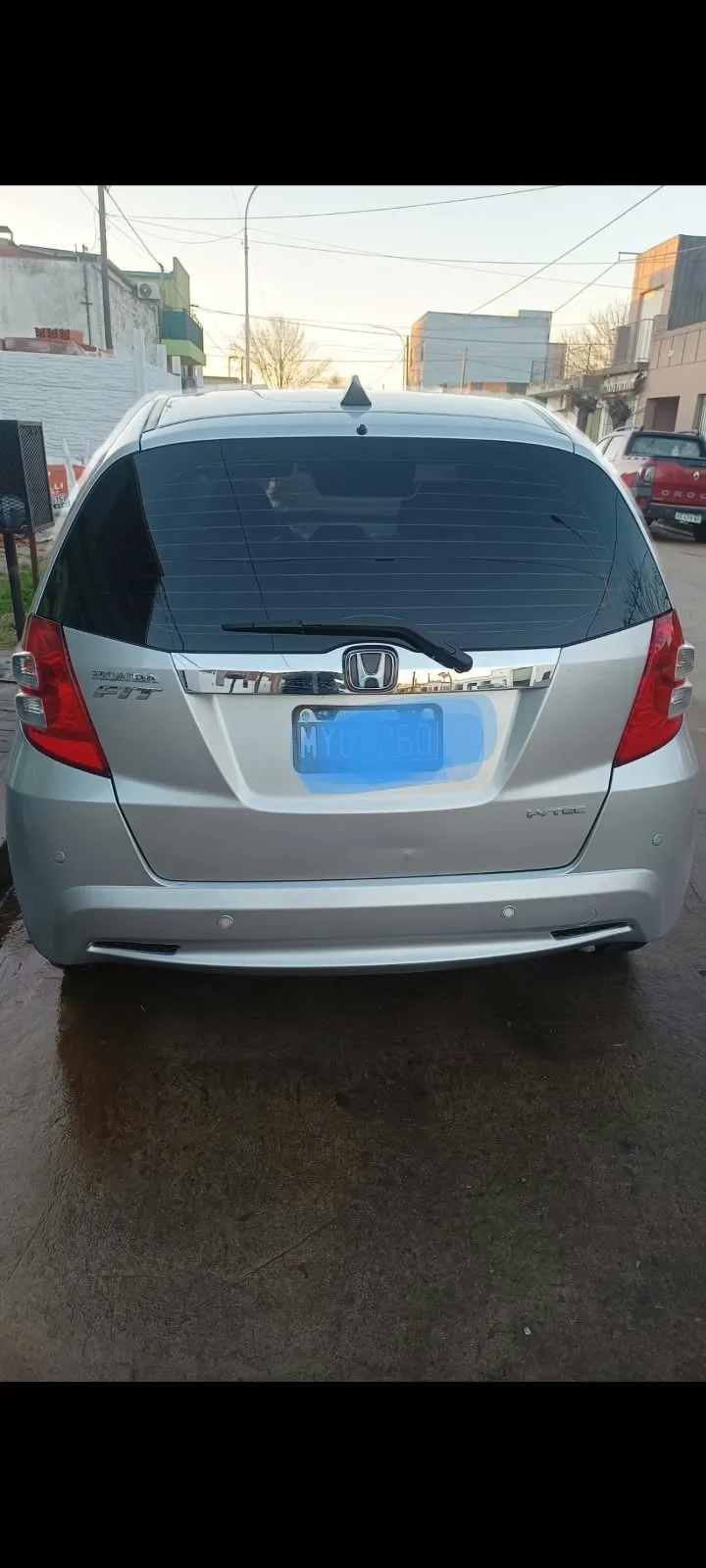 Honda Fit 2013 ex 170.000 km  3