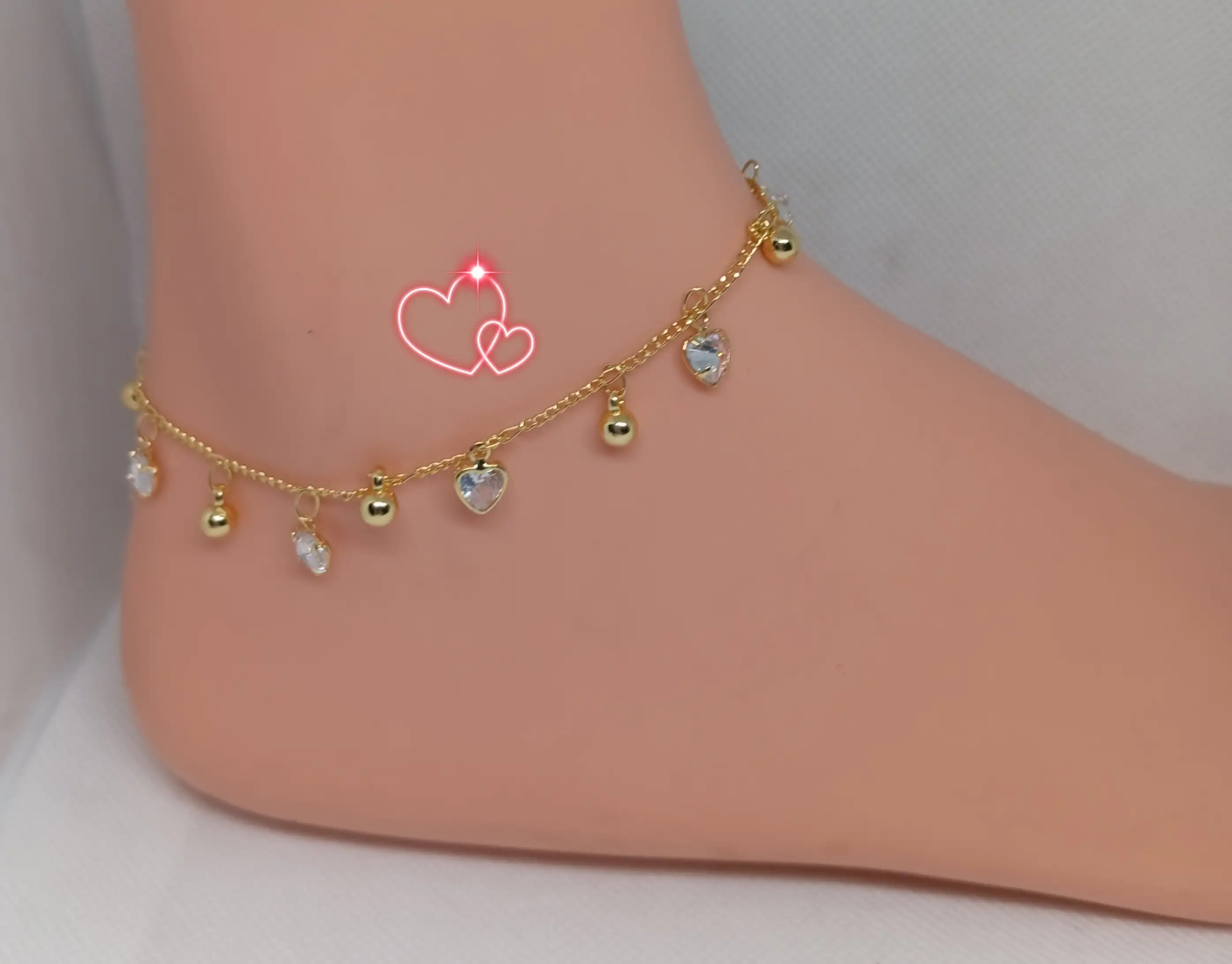 Tobillera de corazones de cristal