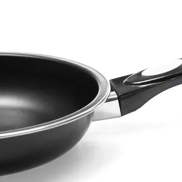 Juego de sartenes y comal 2