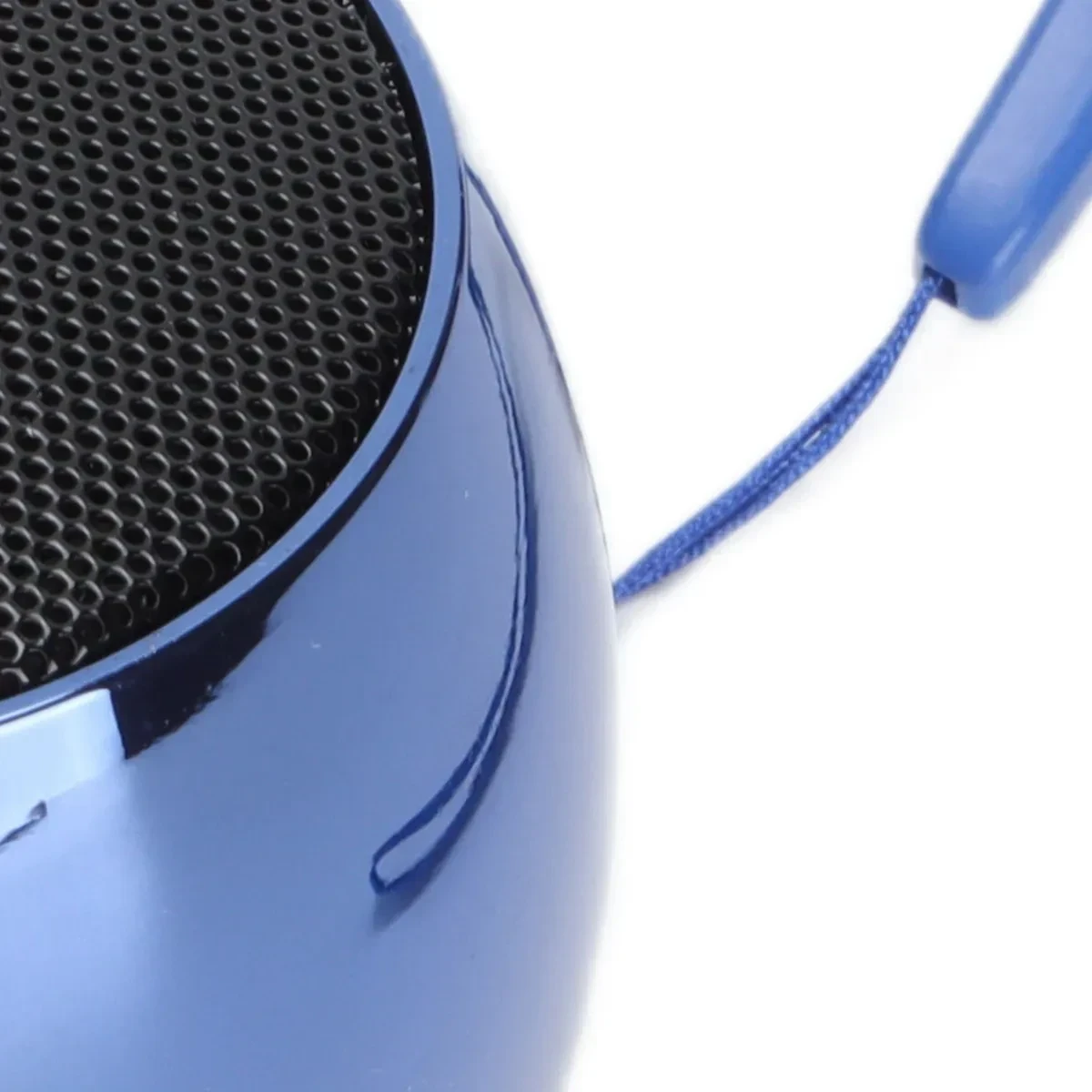 Parlante Inalámbrico Chapado En Metal Bluetooth 5.0 6