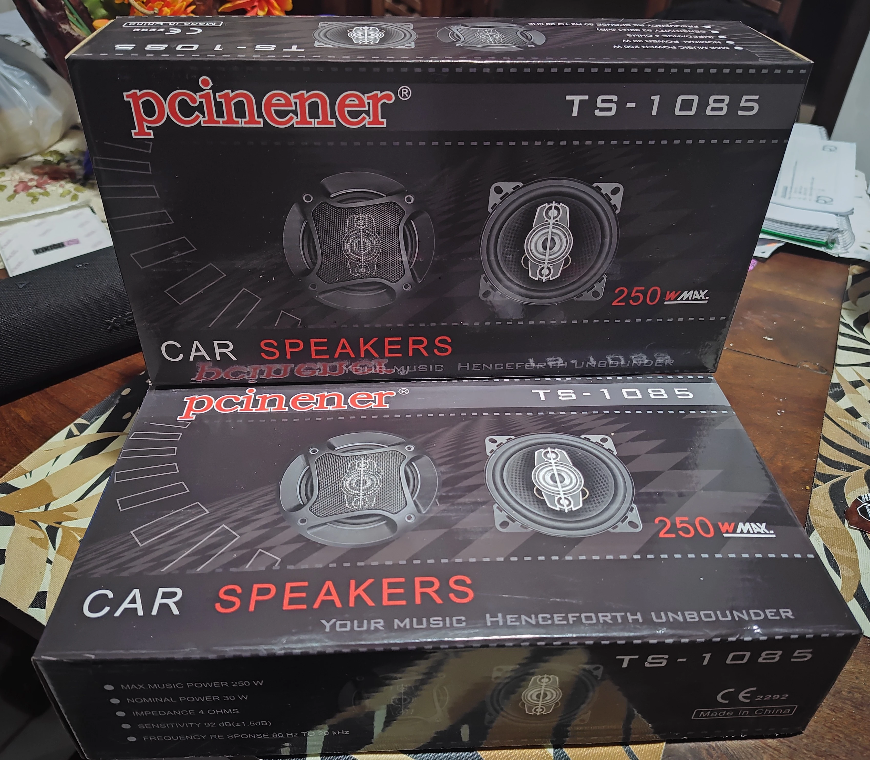 Juego de Parlantes 10cm 30W TS1085