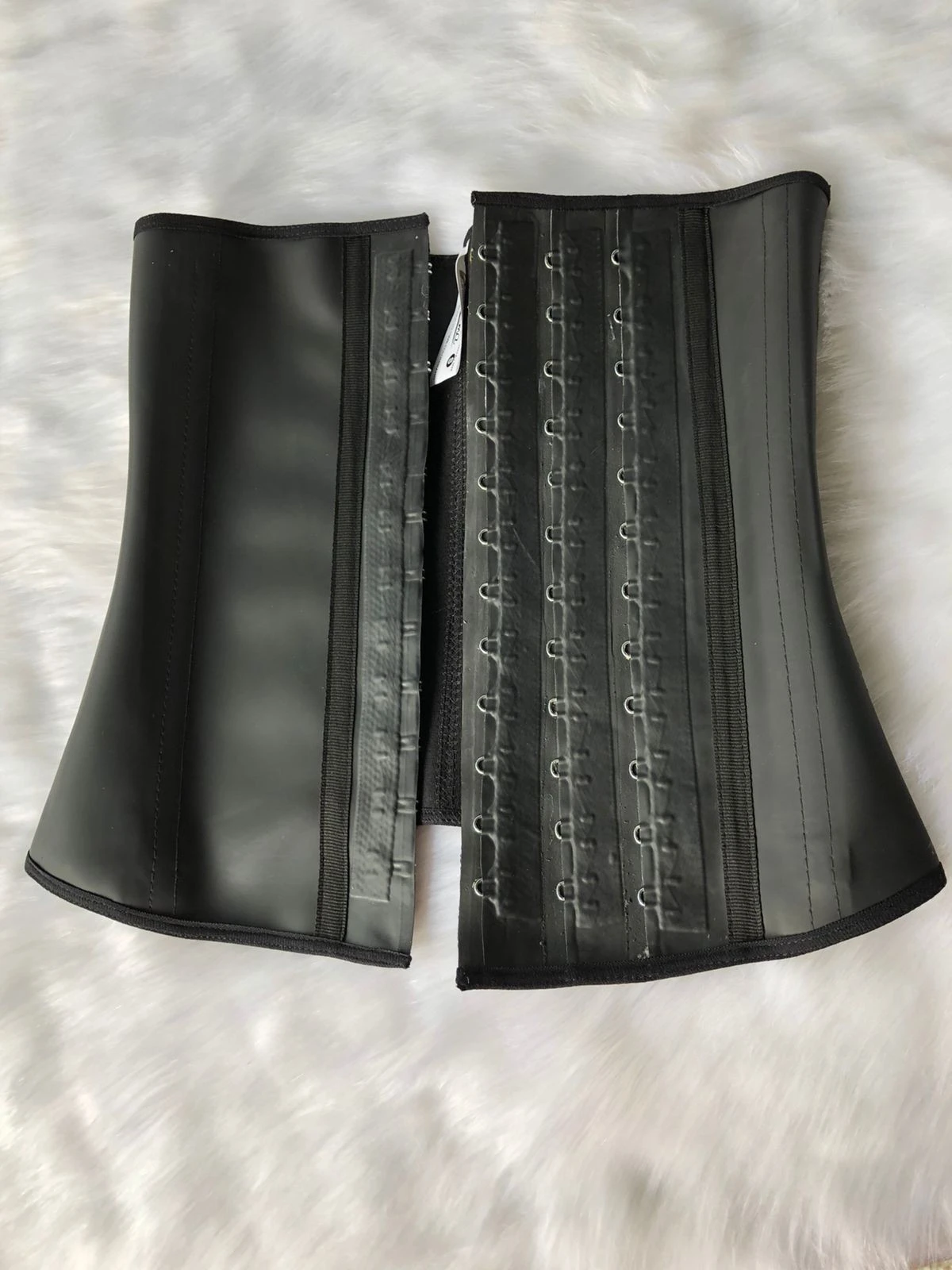 Faja Cinturilla Látex Reductora 3 Broches 5