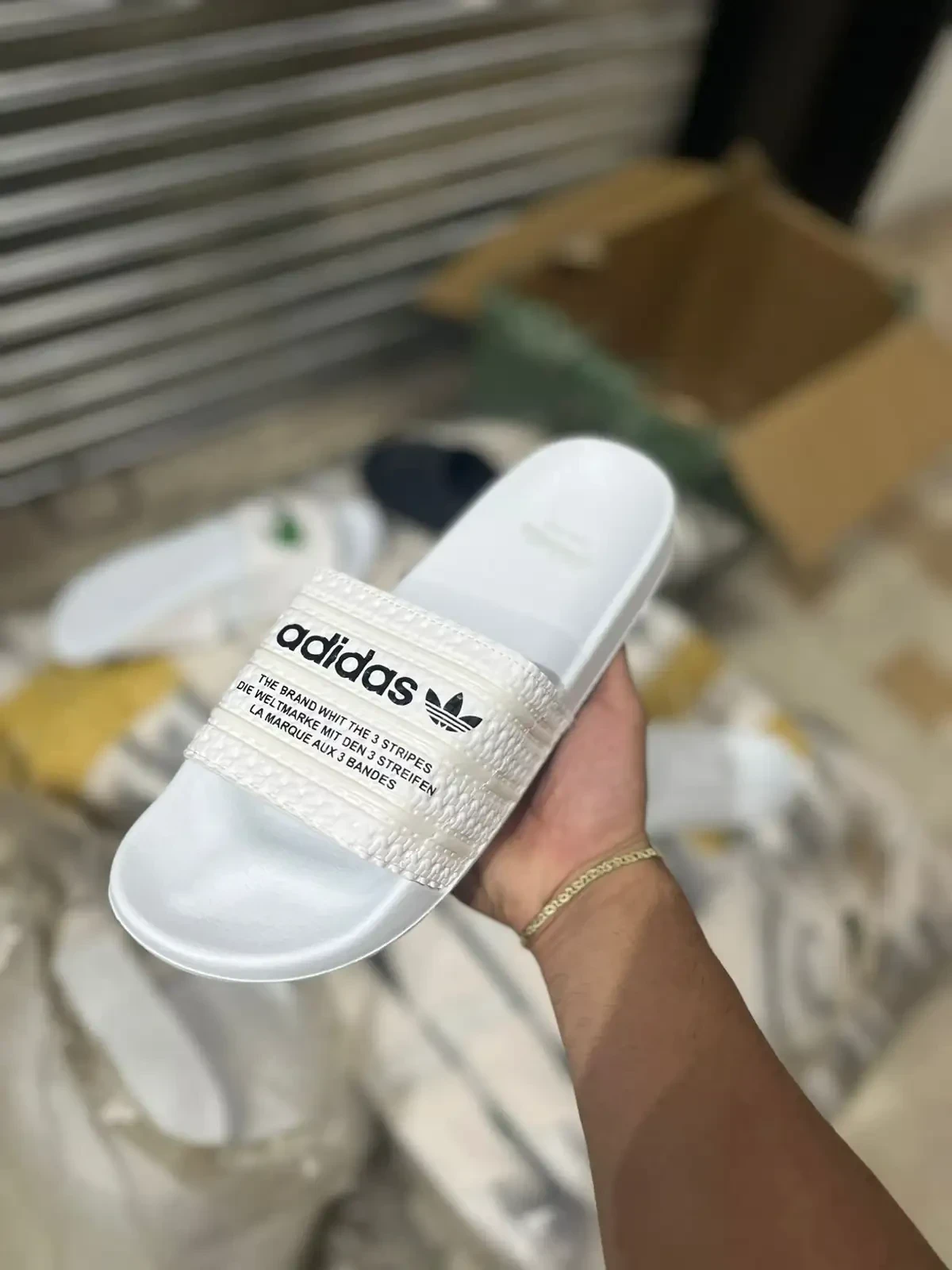 OJOTAS ADIDAS 