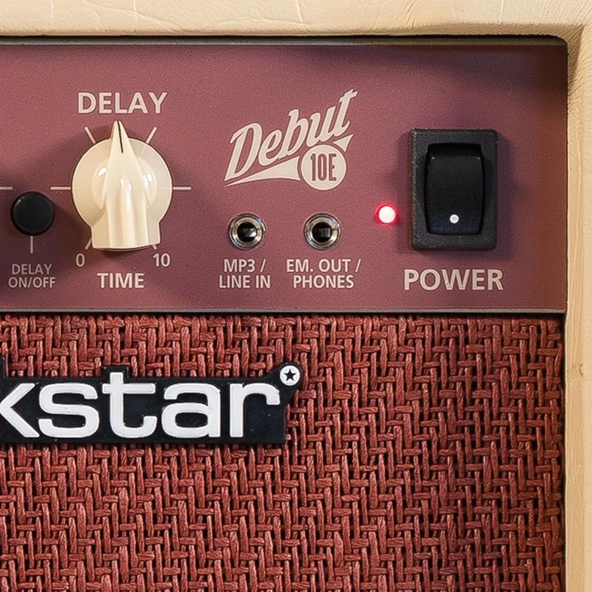 DEBUT10E BLACKSTAR 3