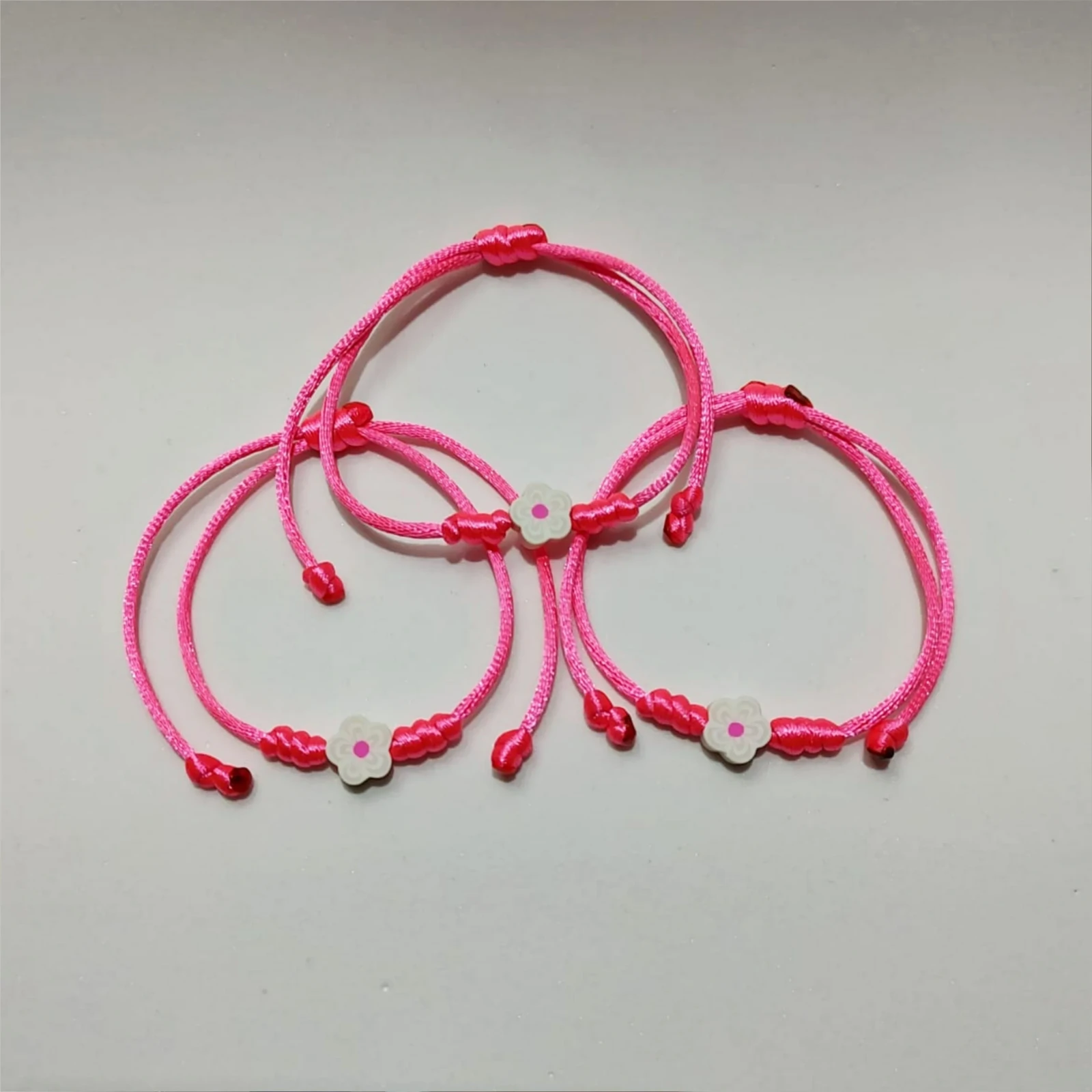 3 Pulseras para Amigas de Flor 2