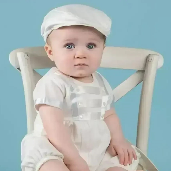 NIÑOS ELEGANTES