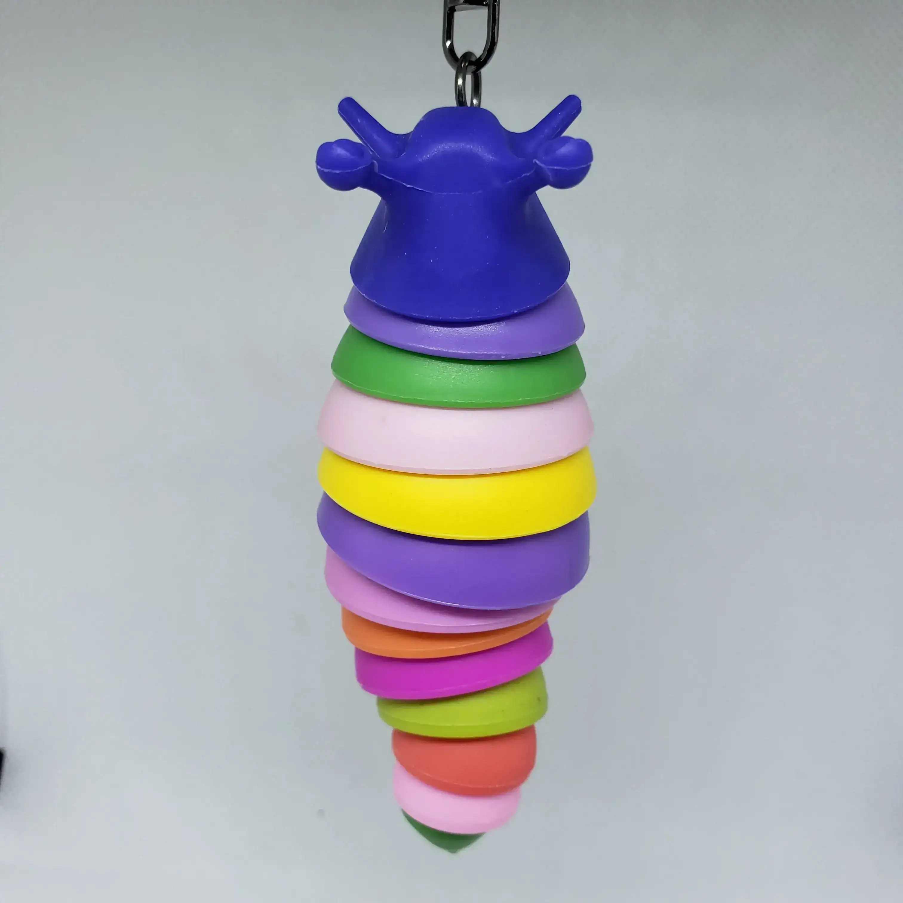 Llavero cuncuna colores 3