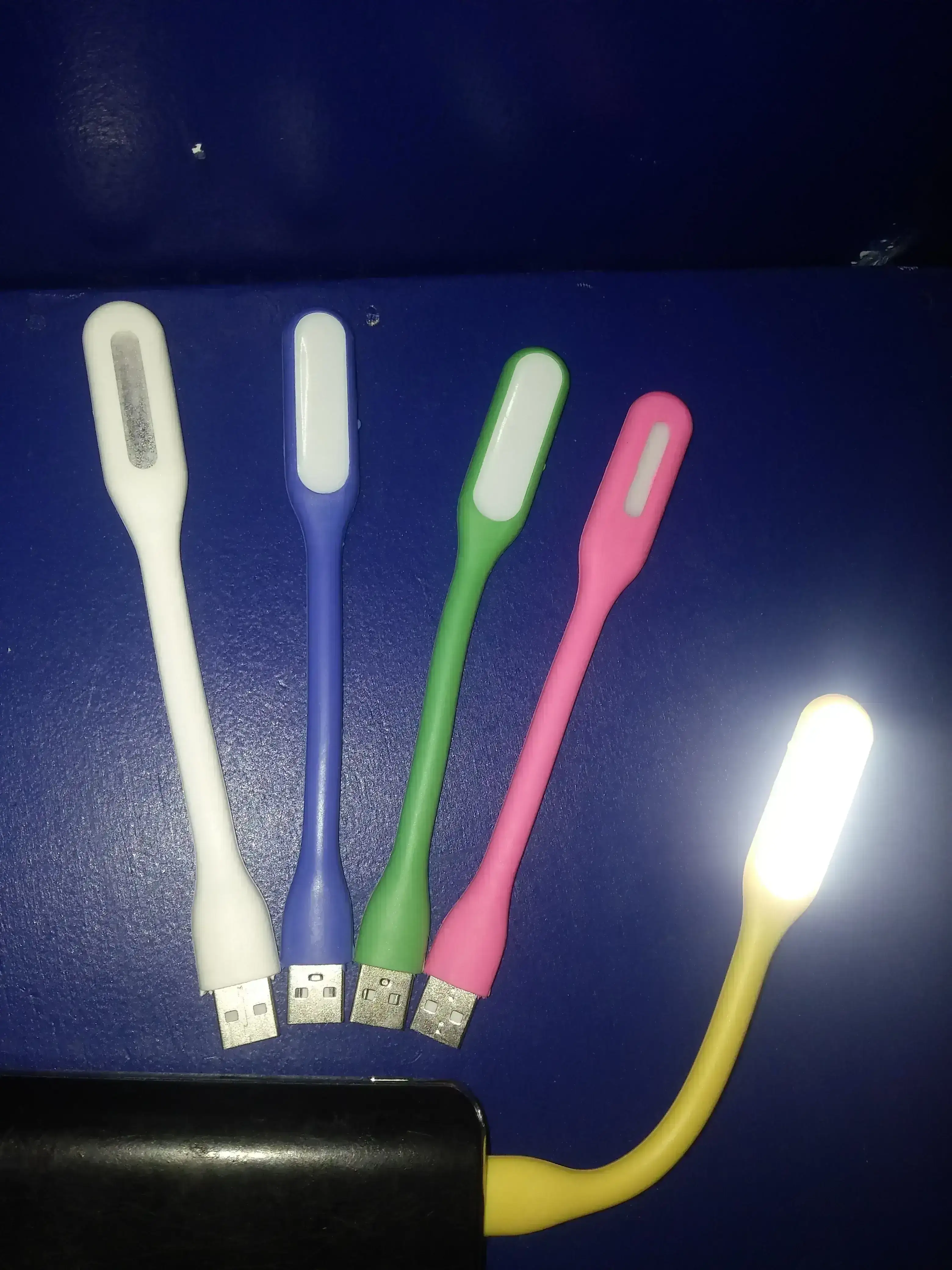 Luz led lampara notebook, portatil,flexible,usb linterna 2