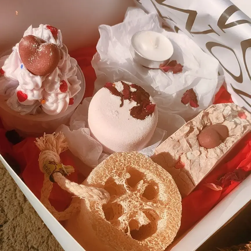 Box del amor y la amistad