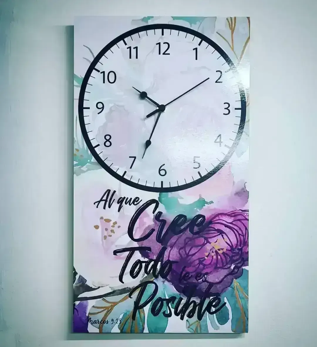 Reloj rectangular grande de pared. R1009