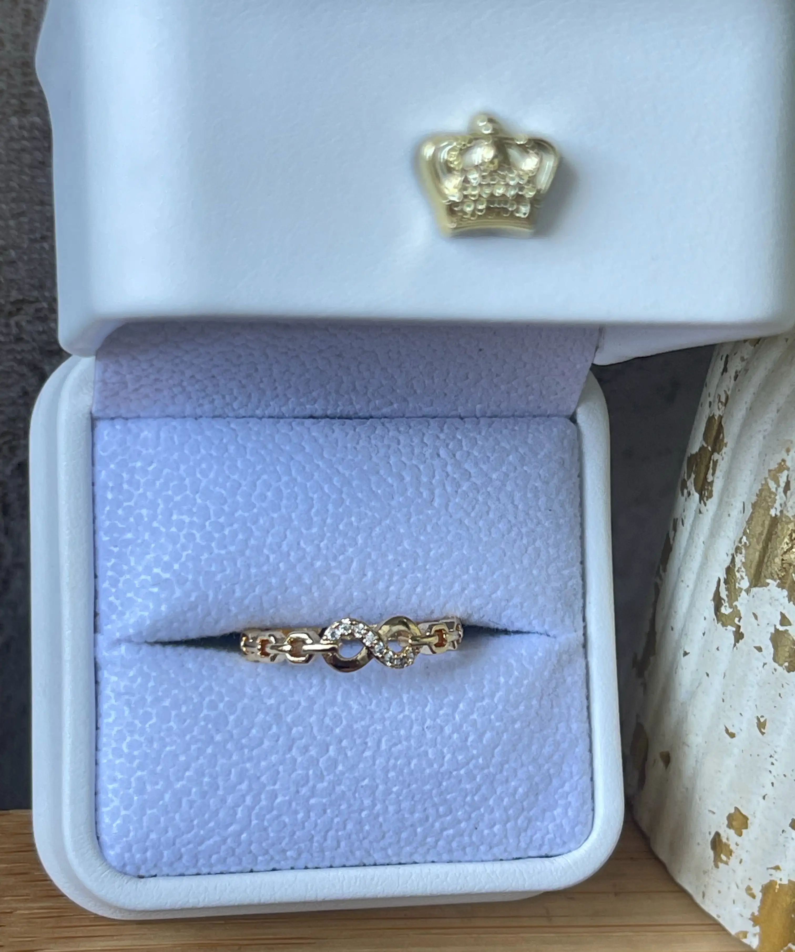 ANILLO INFINITO