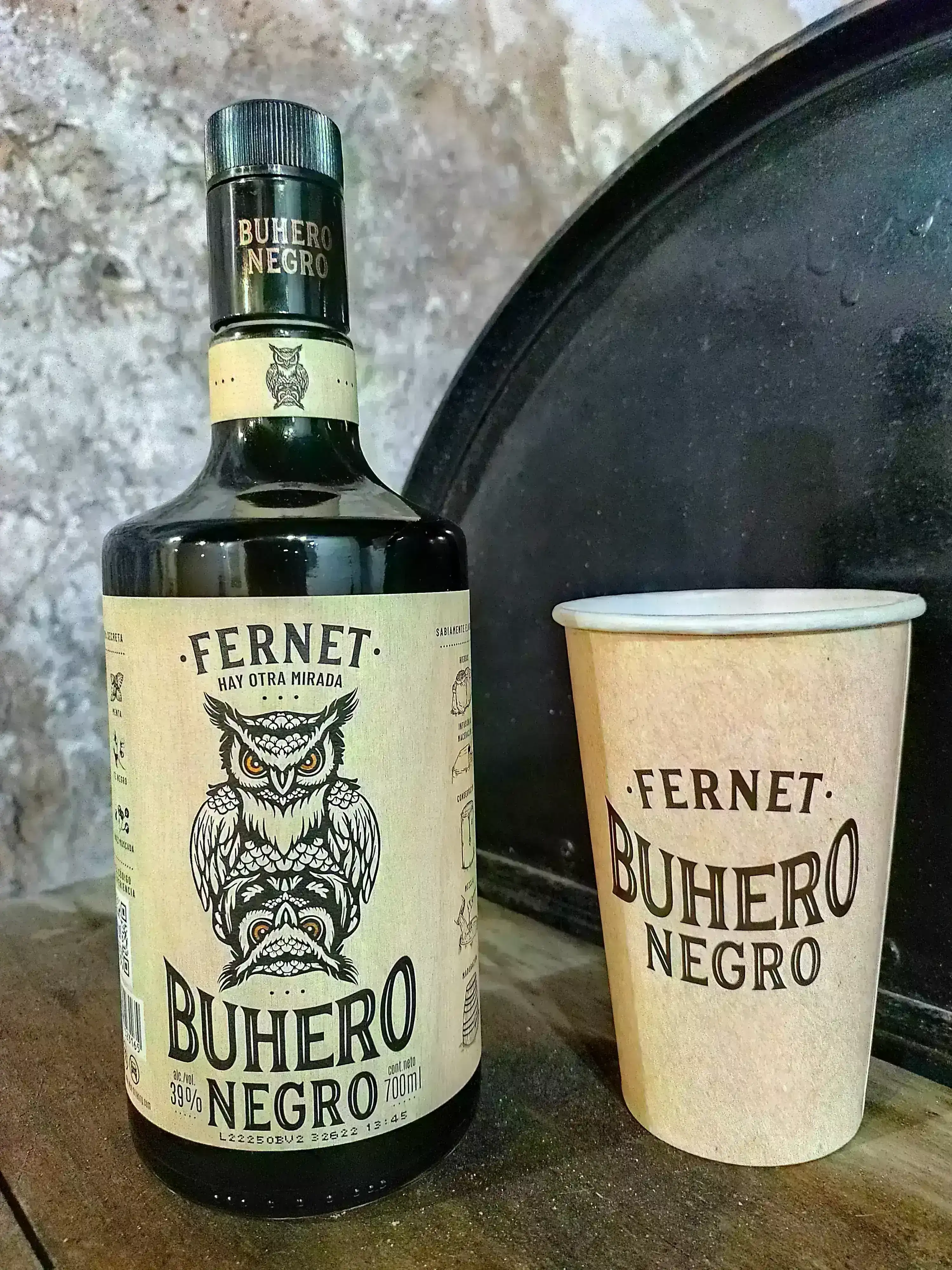 Buhero Negro Fernet x 750cc.
