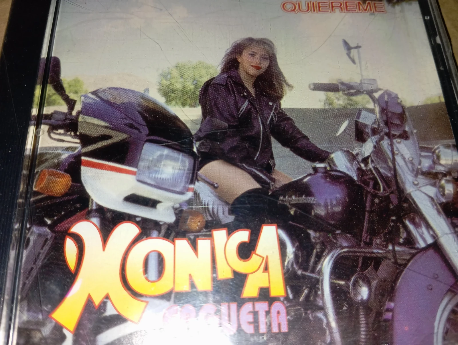 Monica Ergueta - Quiereme (SANTA FE RECORDS)